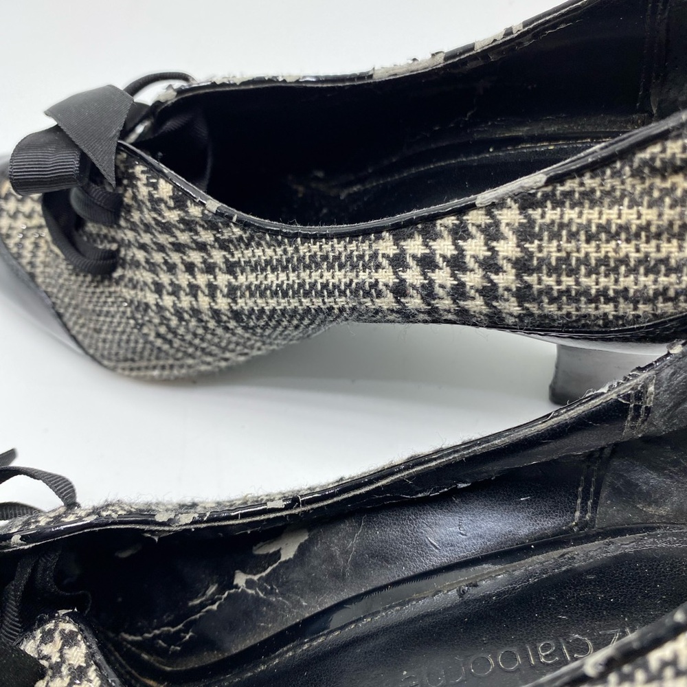 Liz Claiborne Black and White Houndstooth Heels - Picture 6 of 6